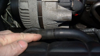 Illustration for article titled Ten automotive repair projects anyone can do